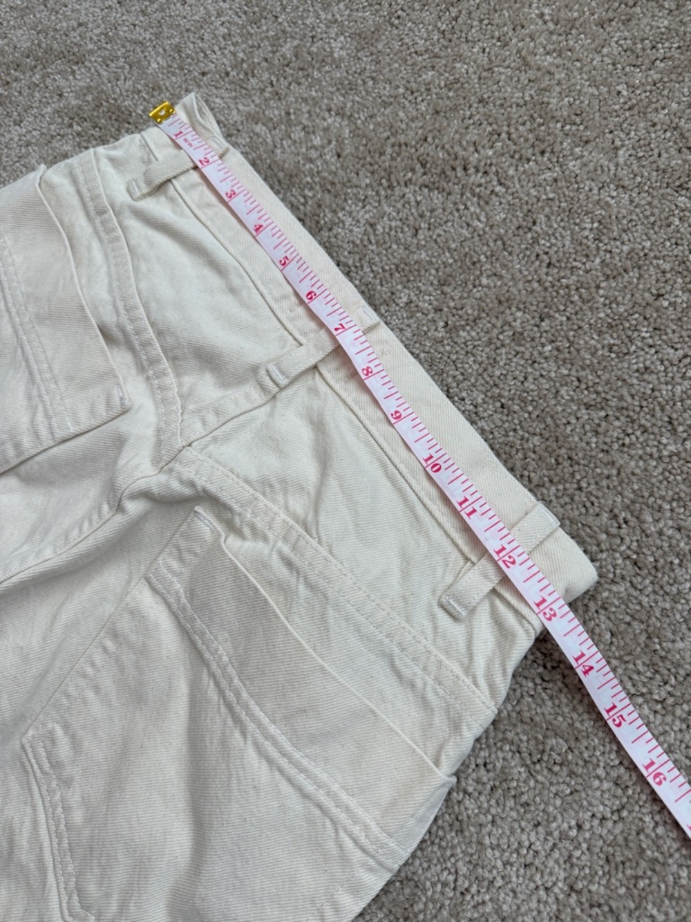 Frame High Rise Baggy Pocket Jean in Parchment Cream Carpenter Cargo Pants - Picture 12 of 13